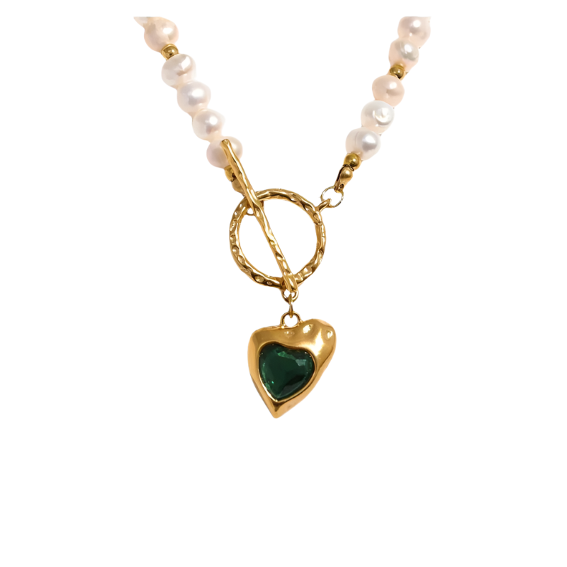 Timeless necklace crafted from 18K gold-plated stainless steel, featuring a genuine freshwater pearl pendant. Approx. 40cm chain length. Hypoallergenic, water- and tarnish-resistant—perfect for adding classic elegance to your everyday wardrobe.