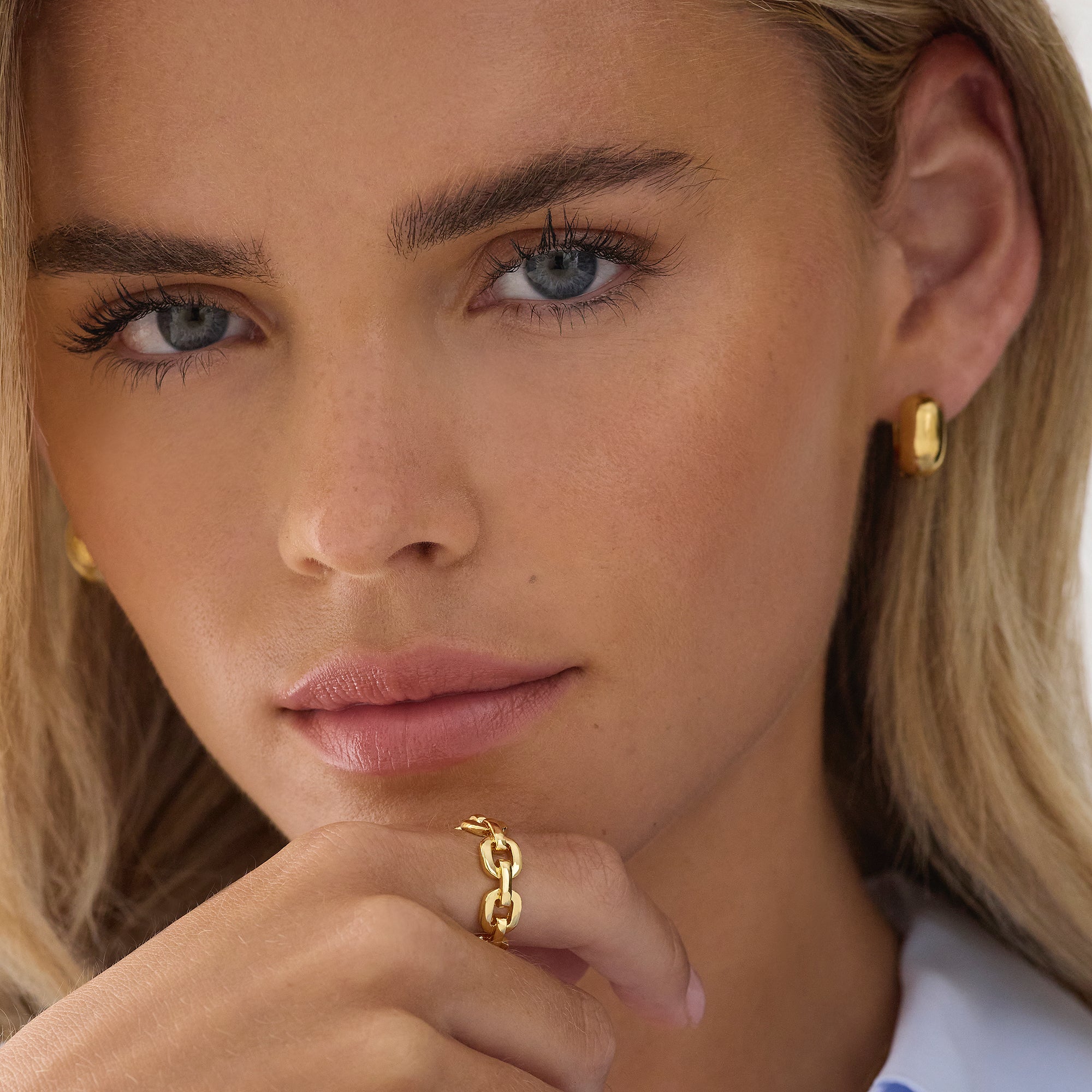 Elodie Hoop Earrings