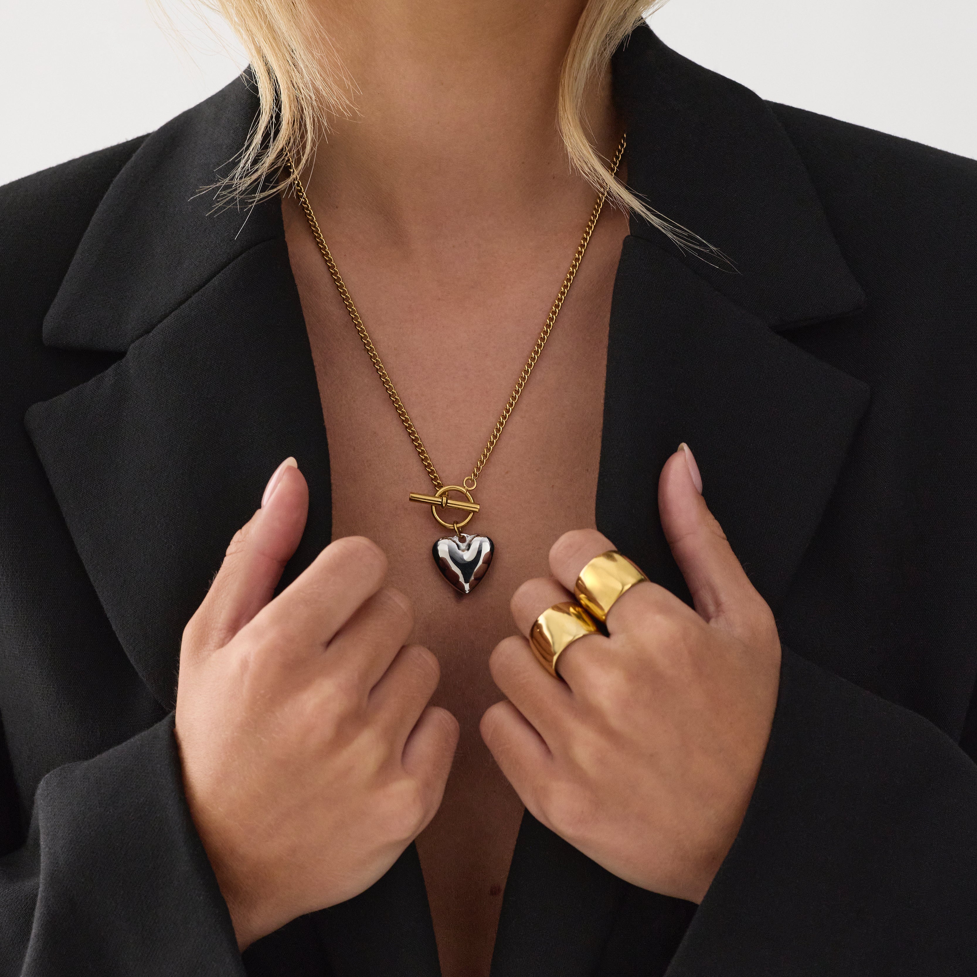 Amore Necklace